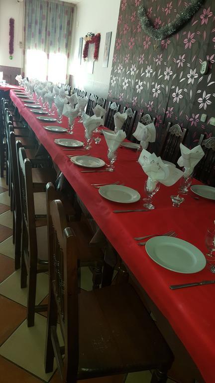 Hostal Cabanas Carboneras de Guadazaón 외부 사진
